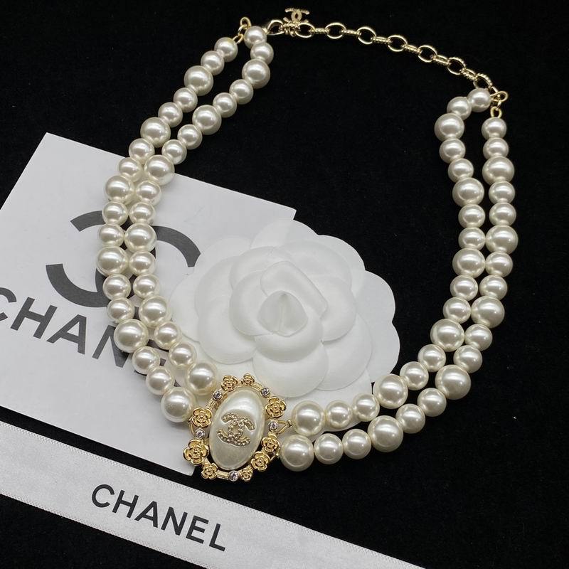 Chanel Necklaces 30